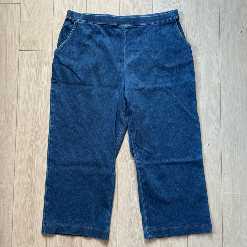 L.L. Bean Vintage Capris Jeans in Blue Size Large
